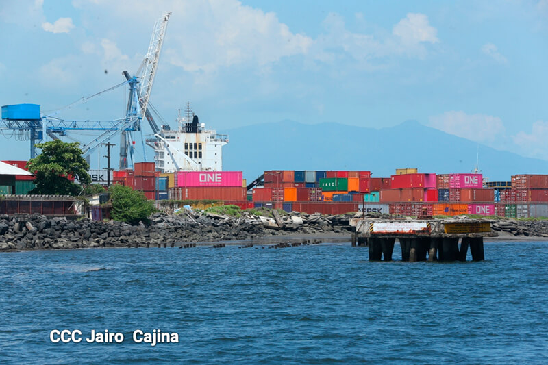 inician-labores-de-dragado-en-puerto-corinto
